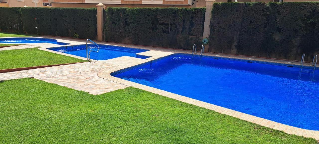 Apartamento De Don Huberto, Los Locos ตอร์เรเวียคา ภายนอก รูปภาพ